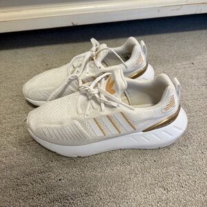 Like new adidas slip on sneakers